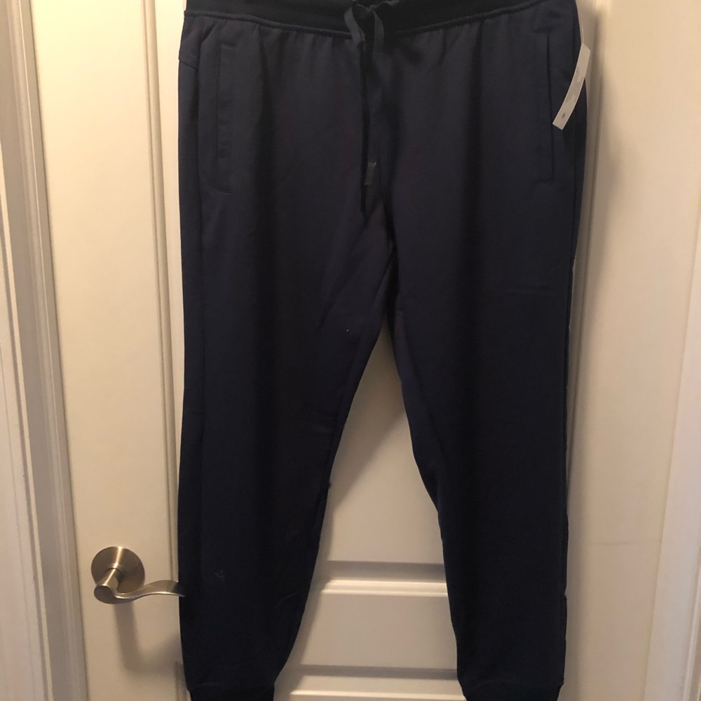 NWT-woman’s joggers
